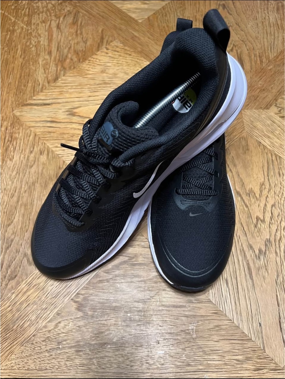 Nike Men’s Black and White Athletic Running Shoes
